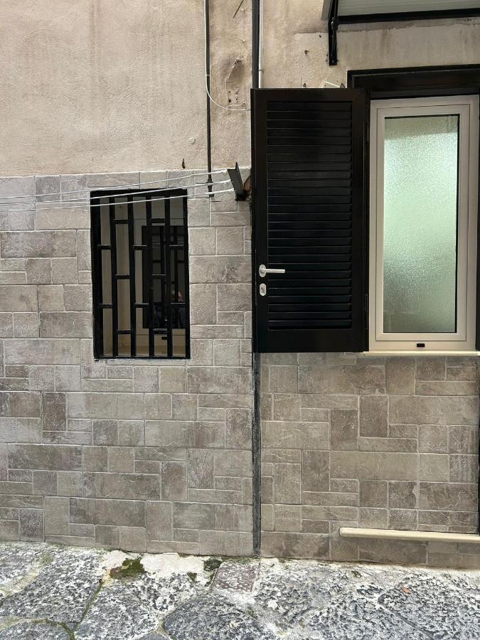 House Gio Gio' Apartment Наполи Екстериор снимка