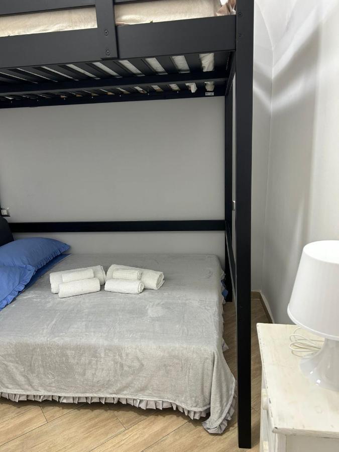 House Gio Gio' Apartment Наполи Екстериор снимка
